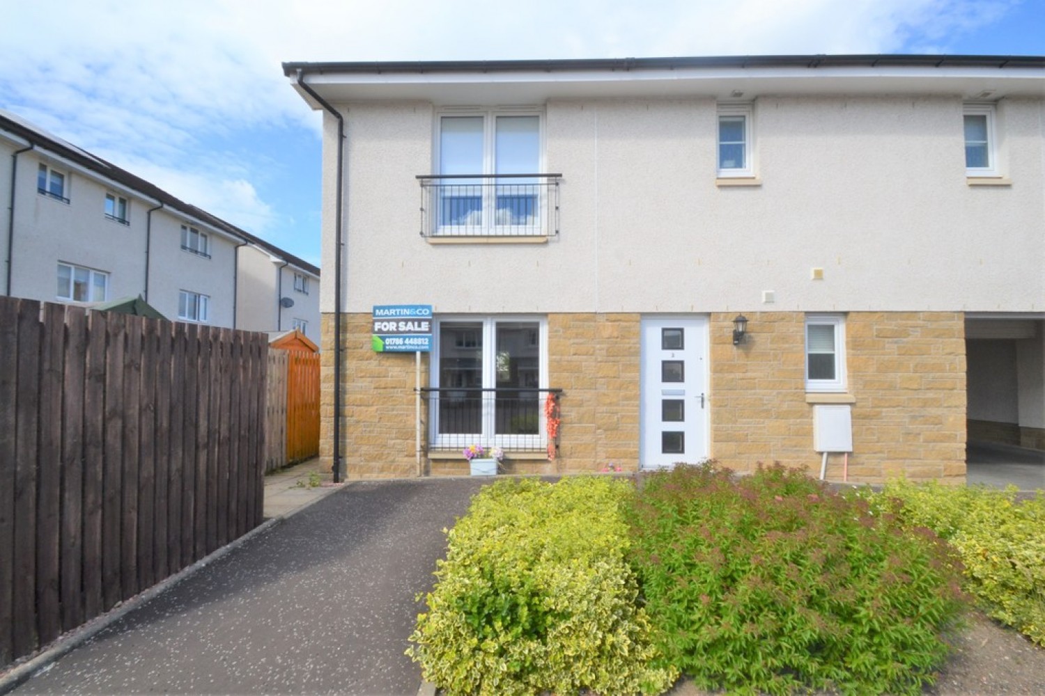 1 bedroom Flat in Renfrew Court, Causewayhead