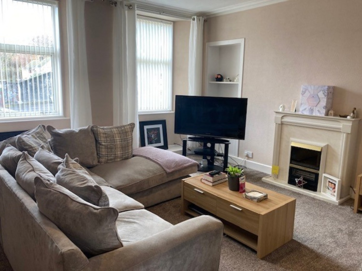 1 bedroom Flat for Sale Upper Mill Street, Tillicoultry, Clackmannanshire