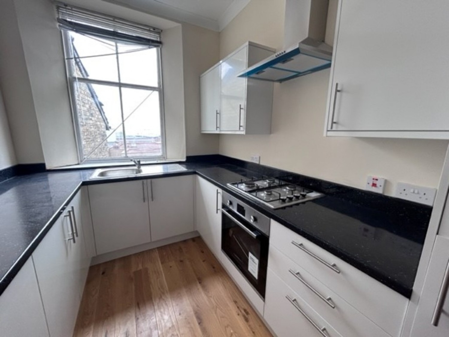 2 bedroom Flat for Letting Port Street, Stirling, FK8