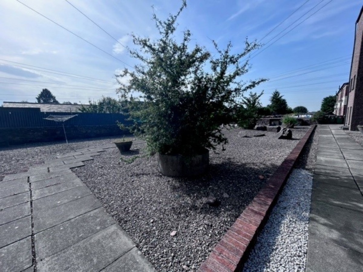 87A West Johnstone Street