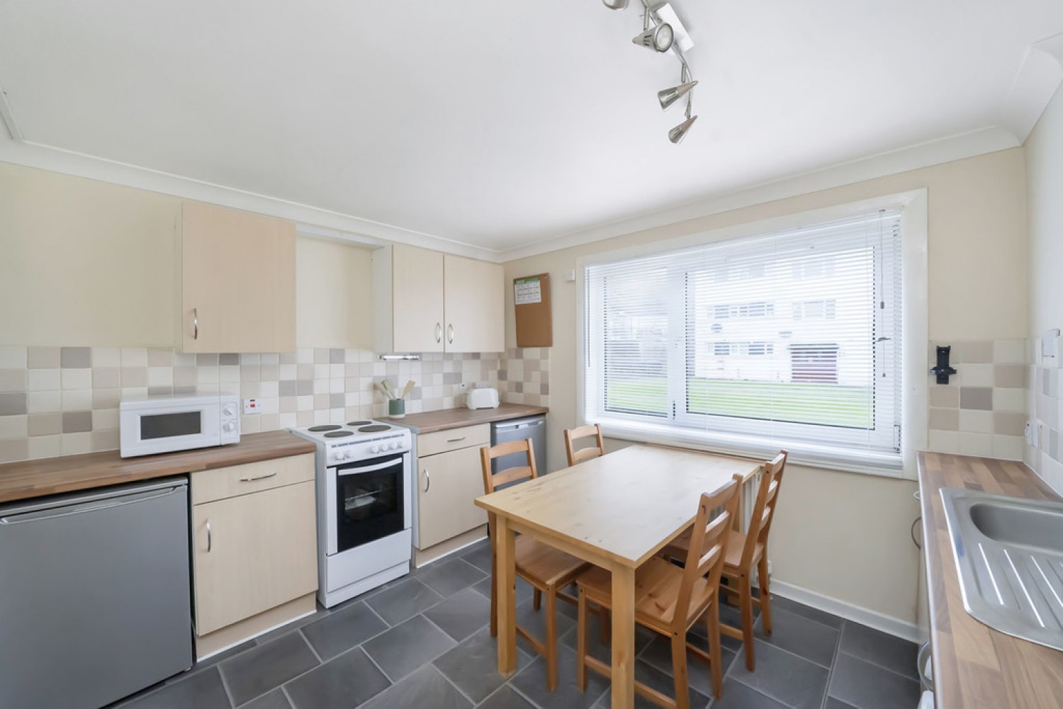 Cowane Street, Stirling, FK8 1JS