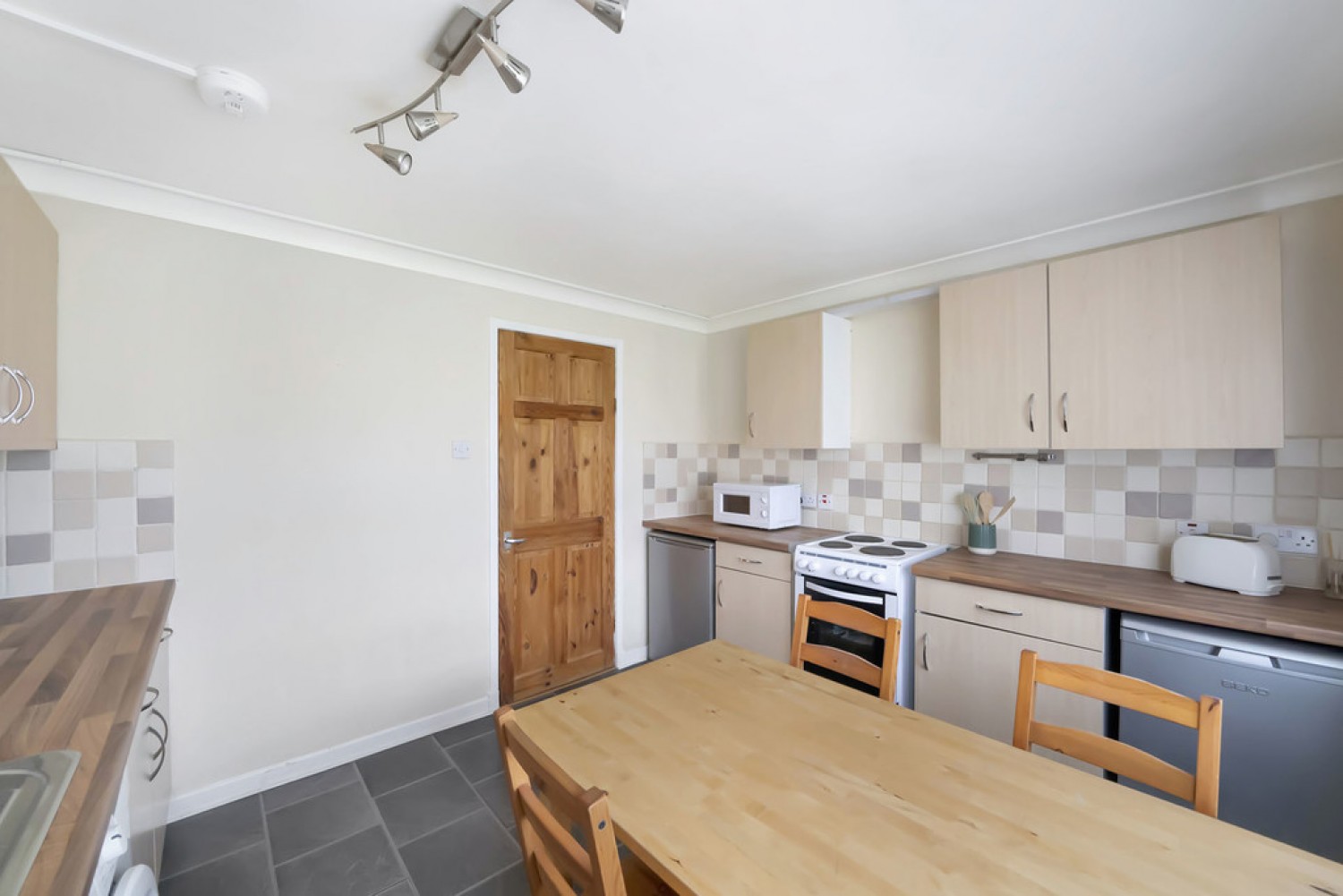 Cowane Street, Stirling, FK8 1JS