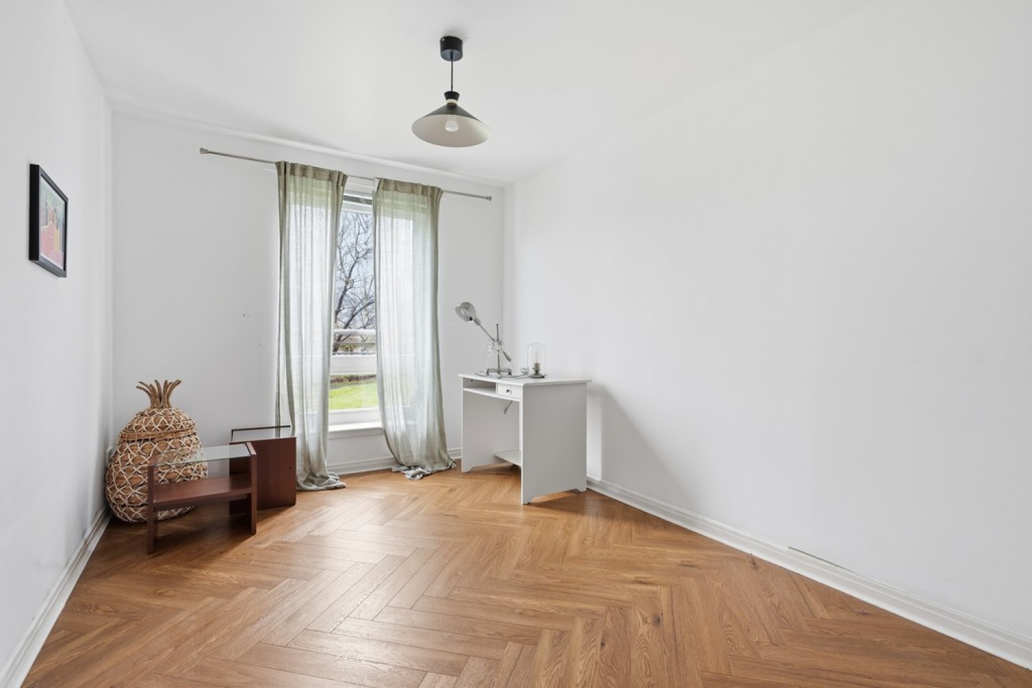 2 bedroom Flat in Cooperage Quay, Riverside