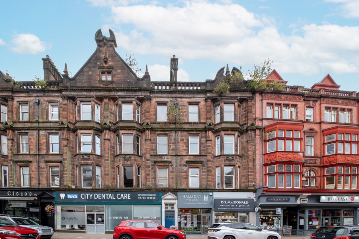 62f Port St, Stirling