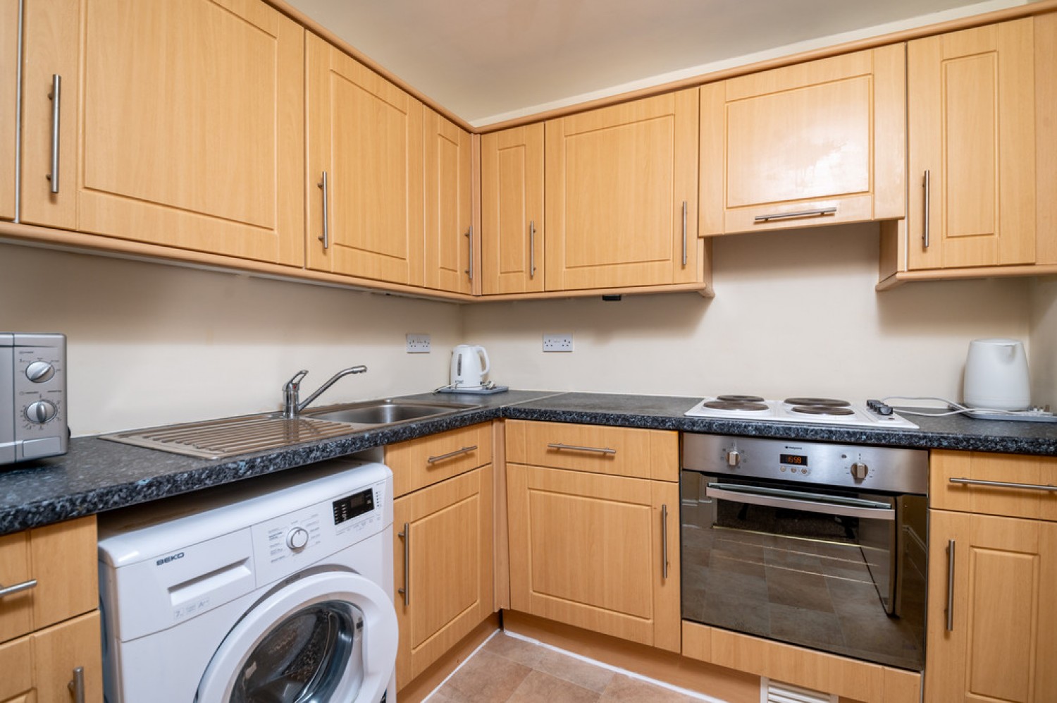 3 bedroom Flat for Letting 62f Port St, Stirling
