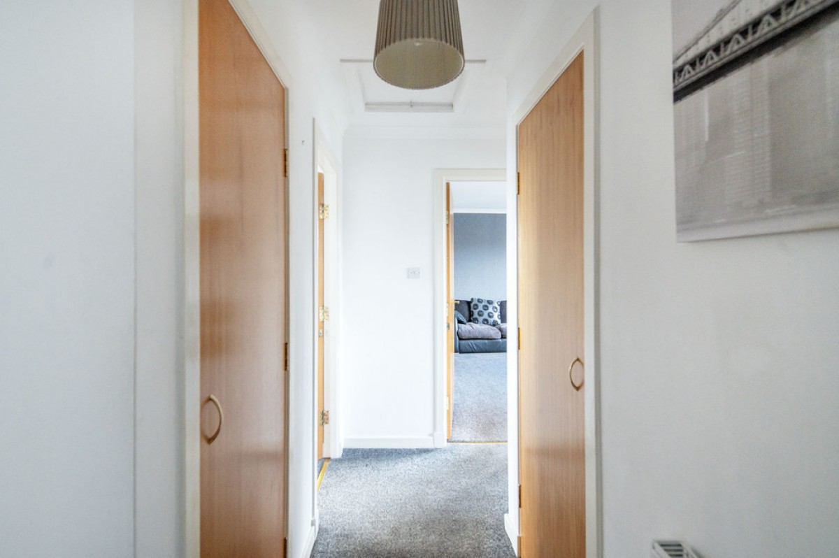 Candleriggs Ct, Alloa