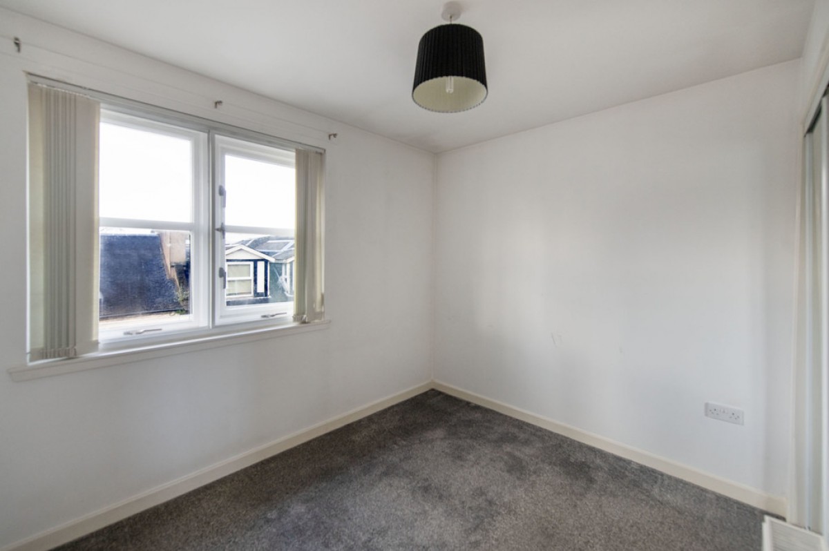 Candleriggs Ct, Alloa