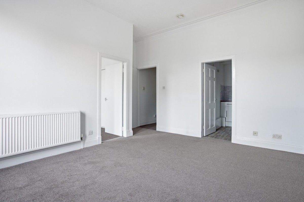 High Street, Alloa, FK10