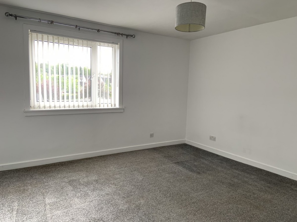 Lomond Street, Alloa, FK10