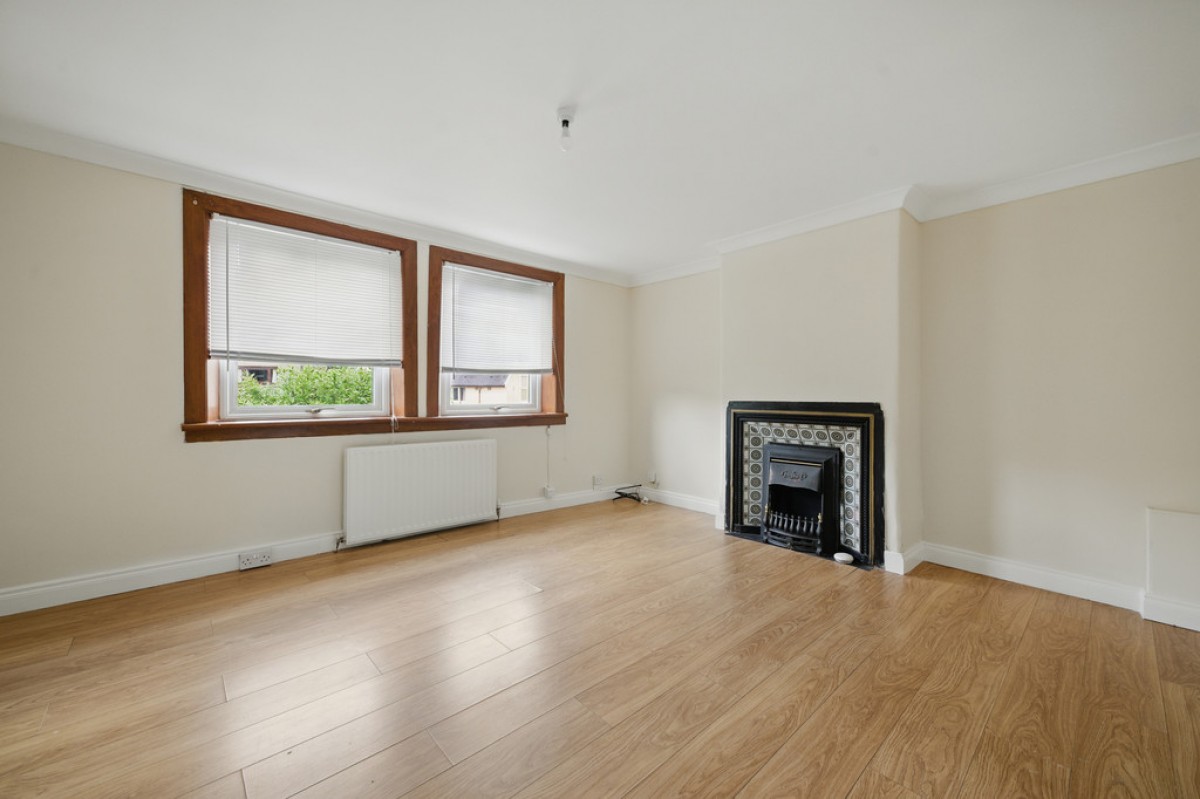 Main Street, Coalsnaughton