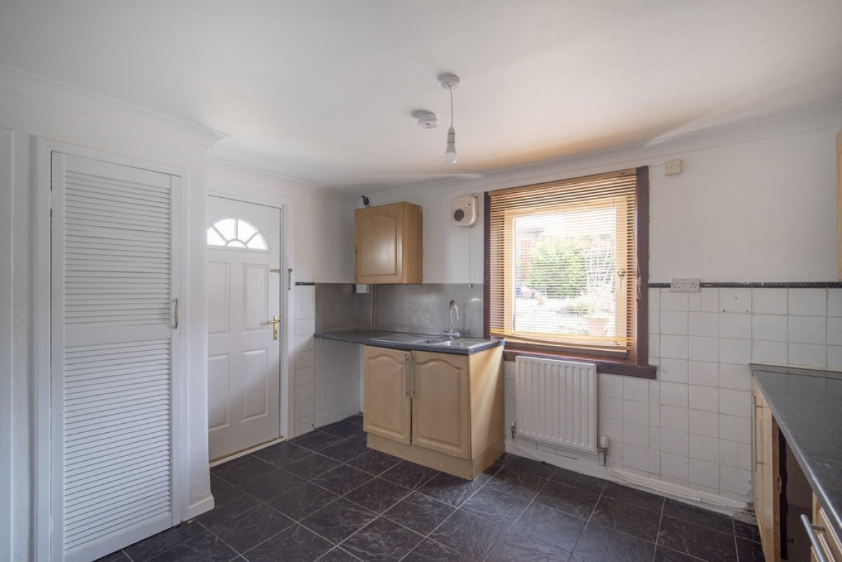 Main Street, Coalsnaughton