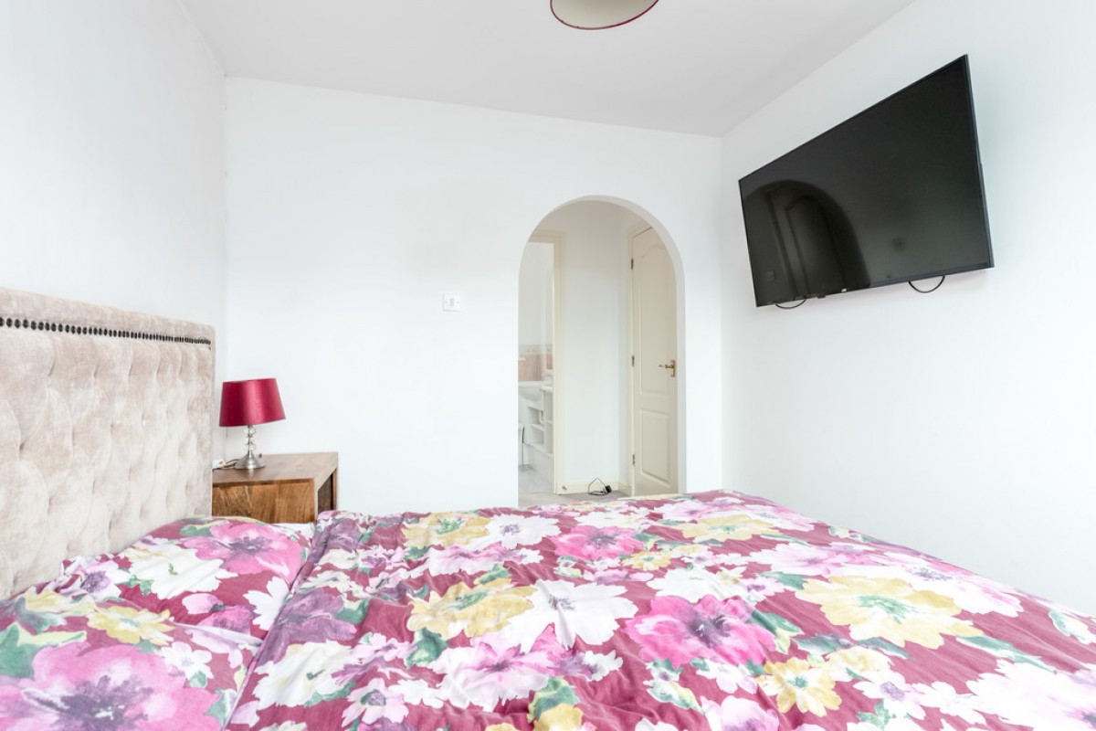 John Cowane Row, Stirling, FK9