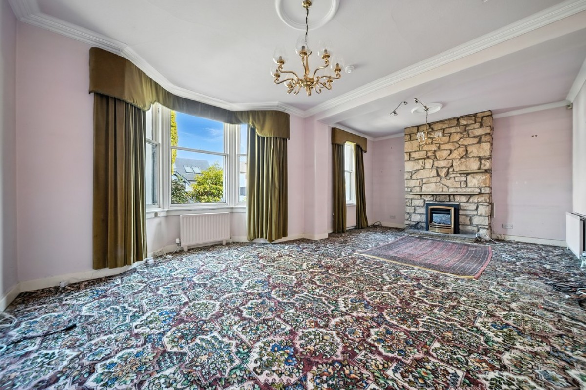 Buchanan Drive, Causewayhead