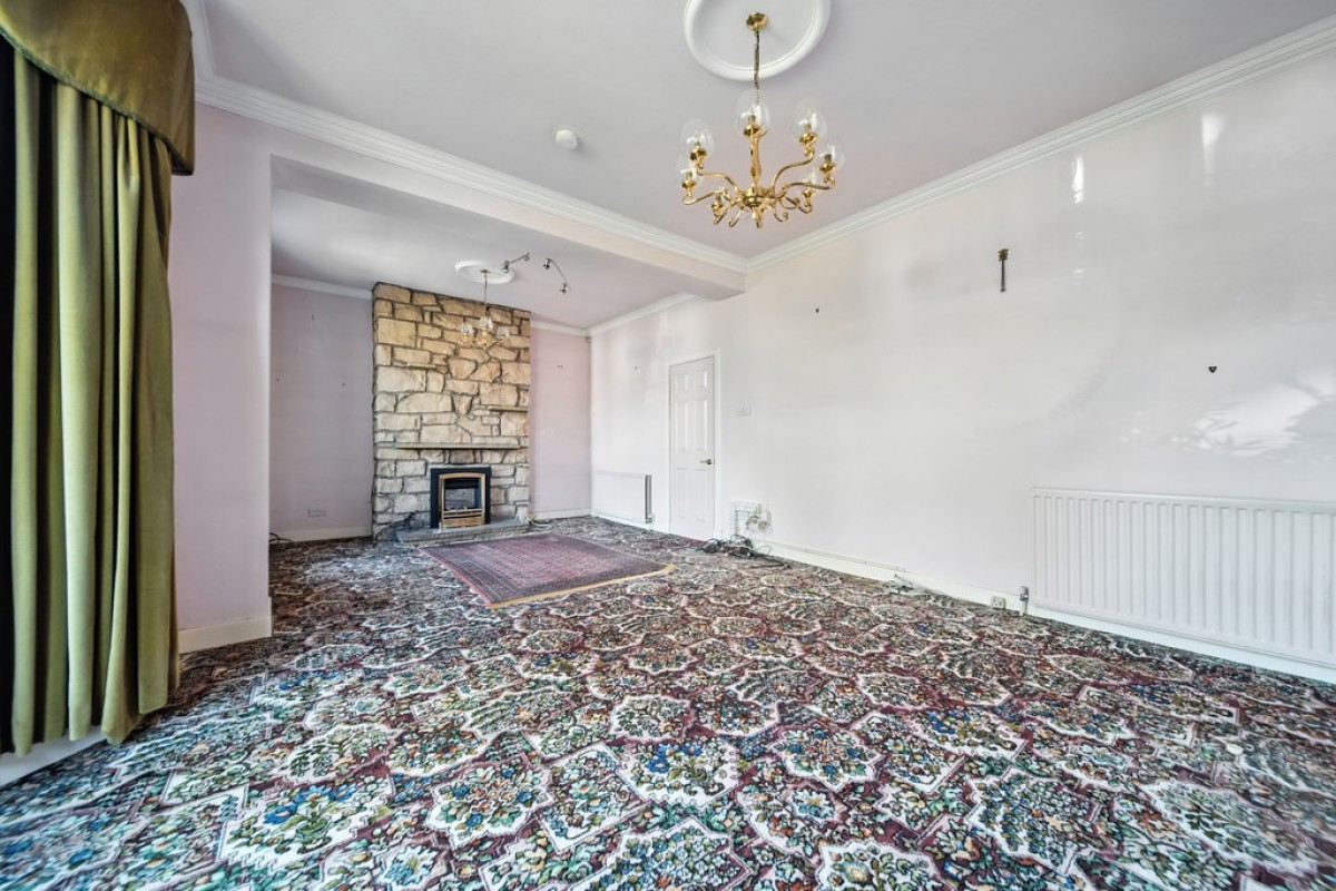 Buchanan Drive, Causewayhead