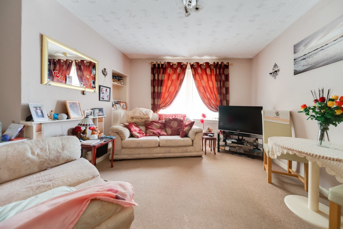 Queen Street, Alva, FK12