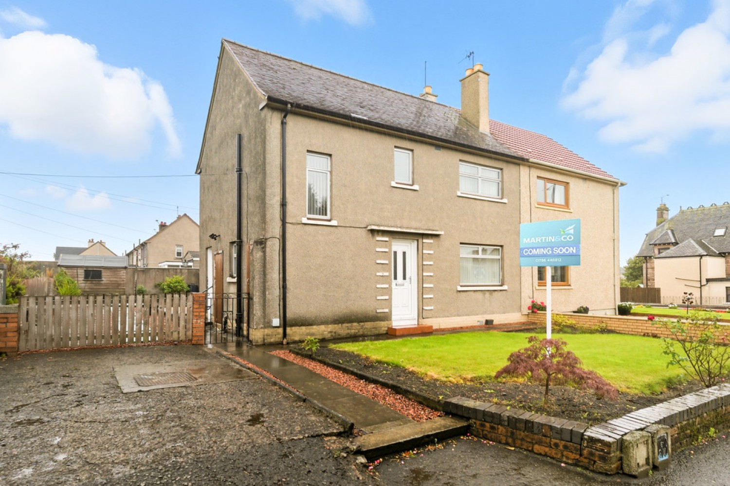 Pitfairn Road, Fishcross