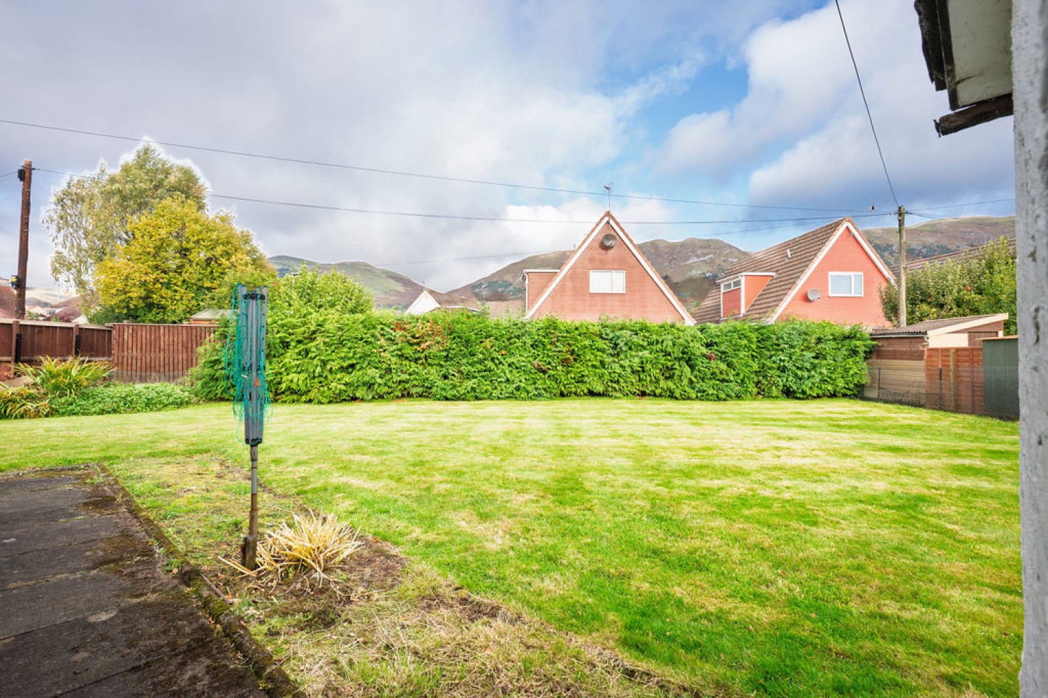 Elistoun Drive, Tillicoultry, FK13