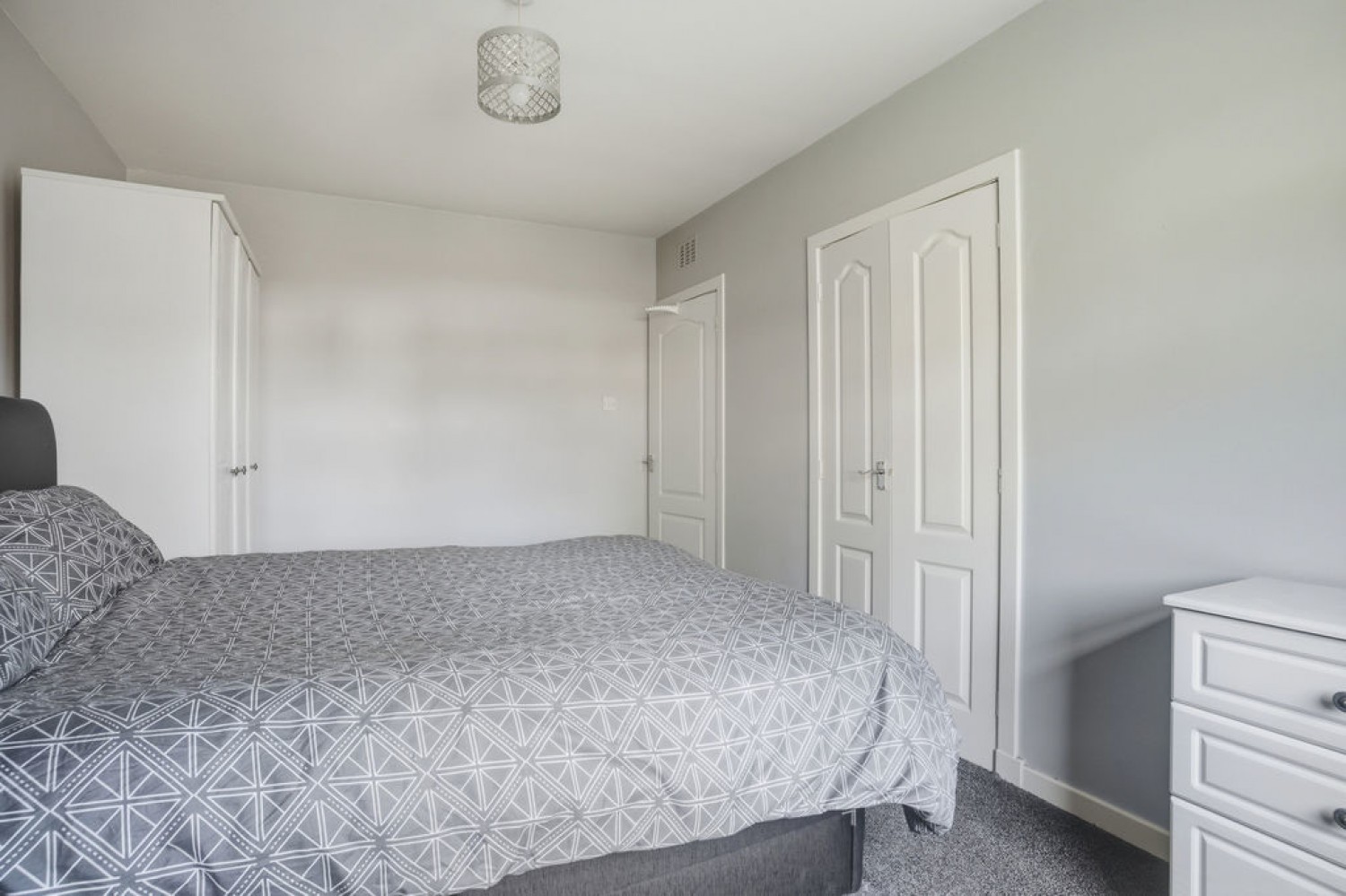Elistoun Drive, Tillicoultry, FK13