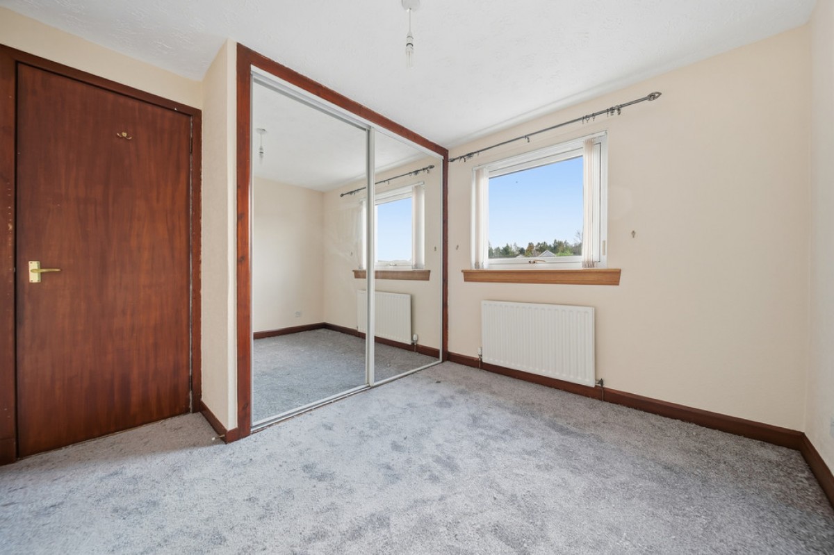 St Serfs Grove, Clackmannan, FK10