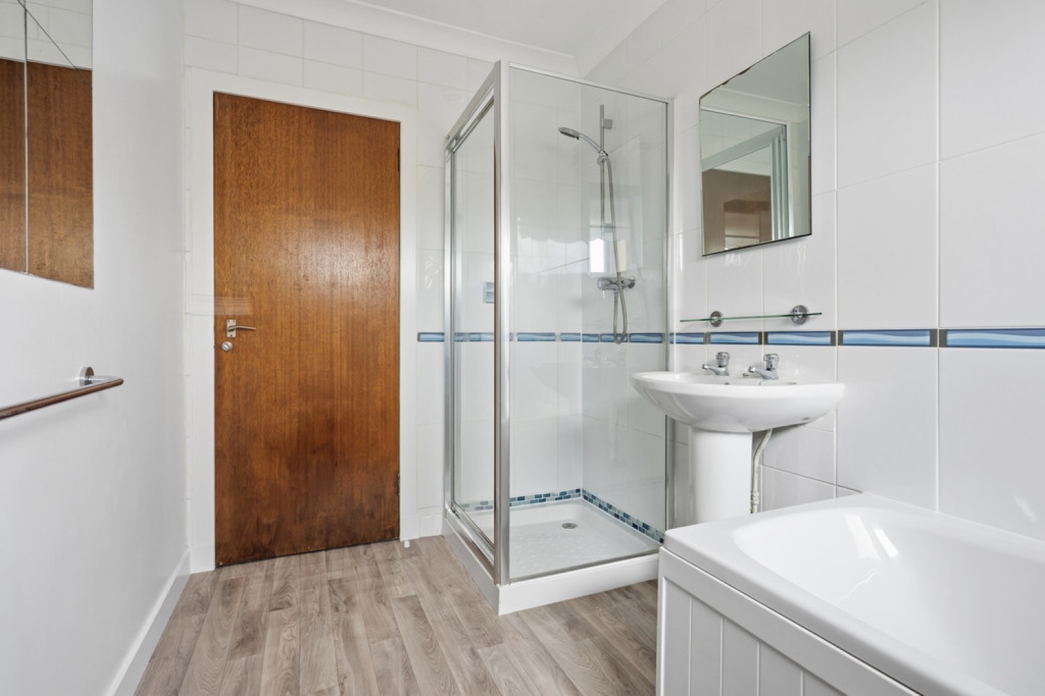 Lismhor, 6 Norwood Avenue