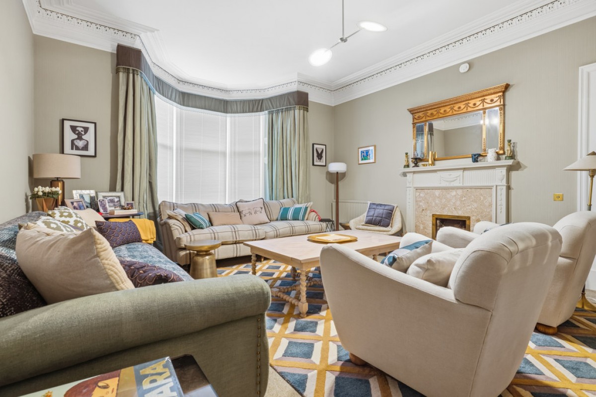 Drummond Terrace, Crieff, PH7