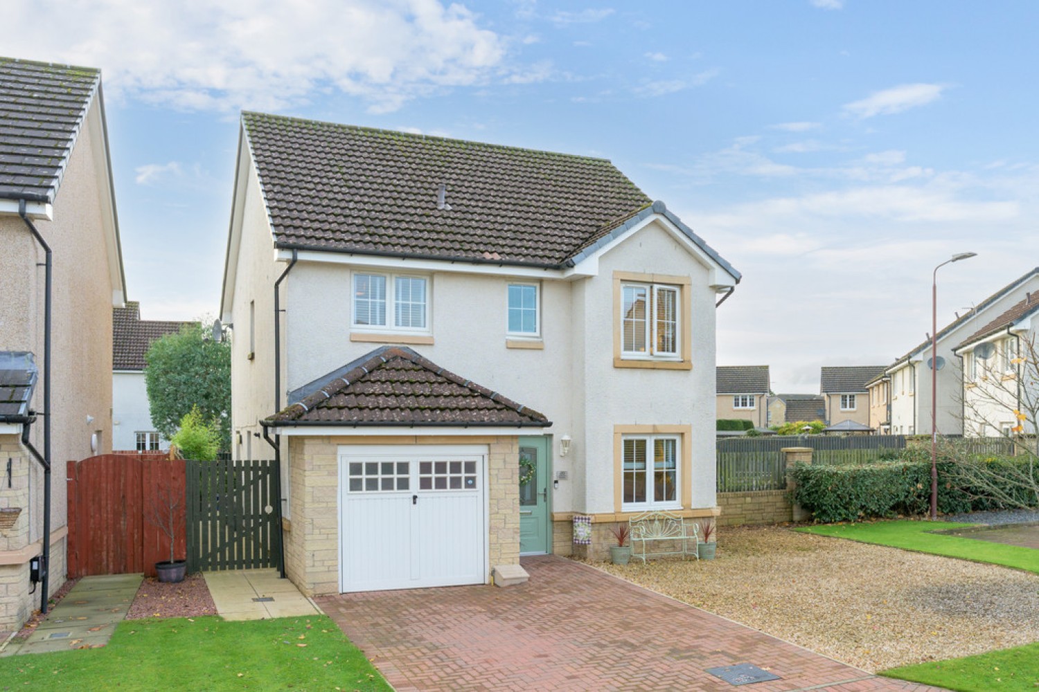 4 bedroom House for Sale Sandpiper Meadow, Alloa, FK10