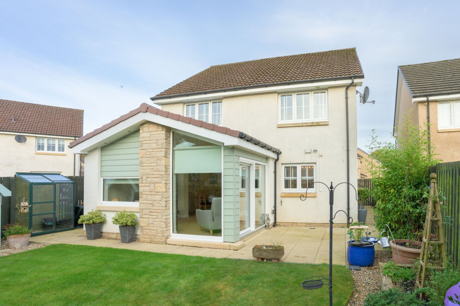 4 bedroom House for Sale Sandpiper Meadow, Alloa, FK10