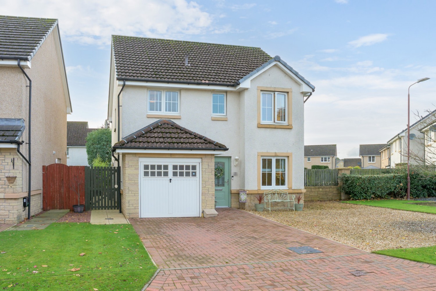 4 bedroom House for Sale Sandpiper Meadow, Alloa, FK10