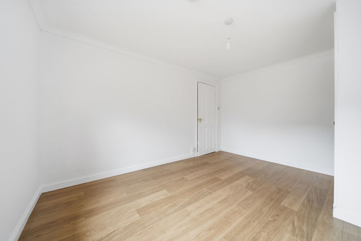 Main Street, Coalsnaughton, FK13