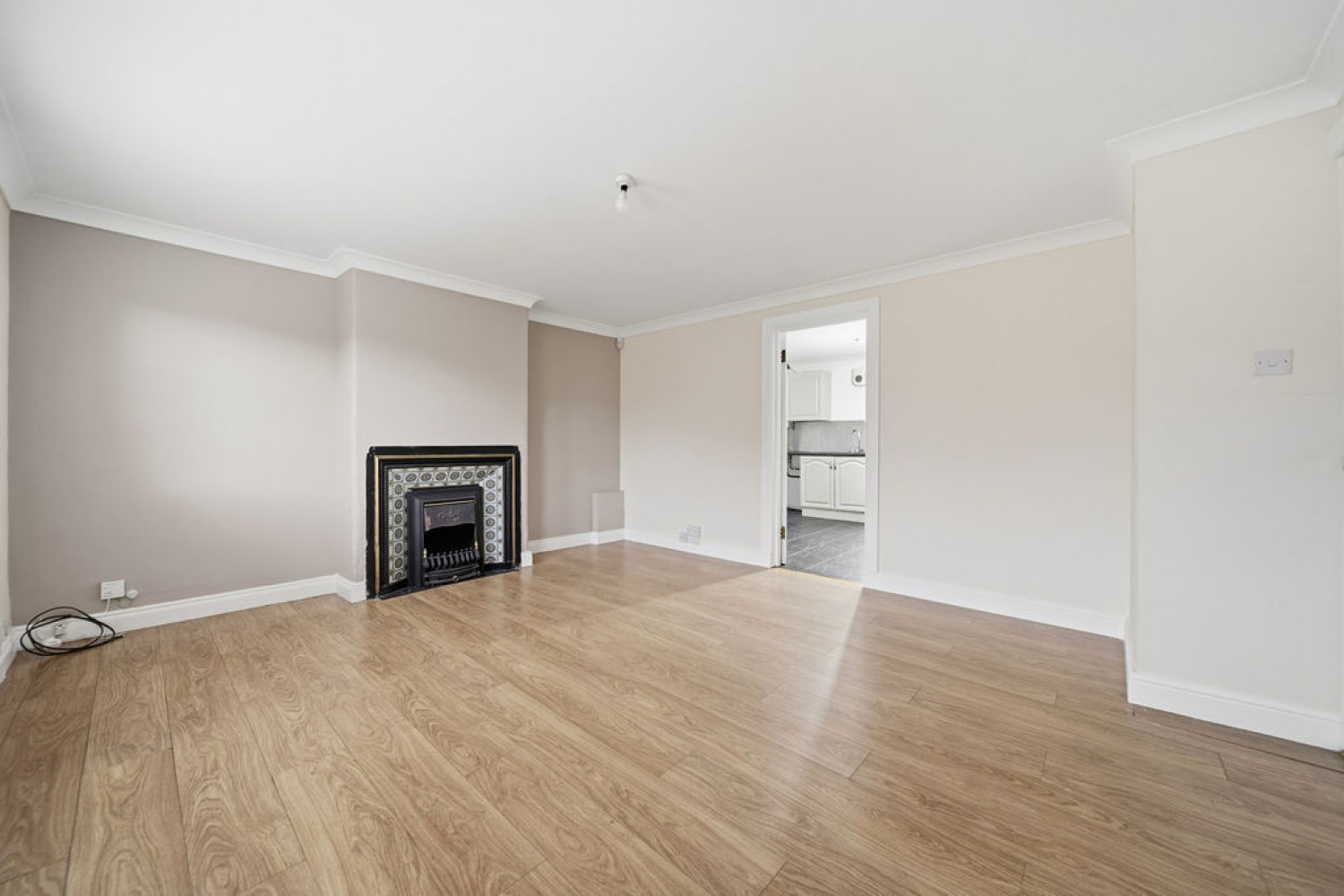 Main Street, Coalsnaughton, FK13