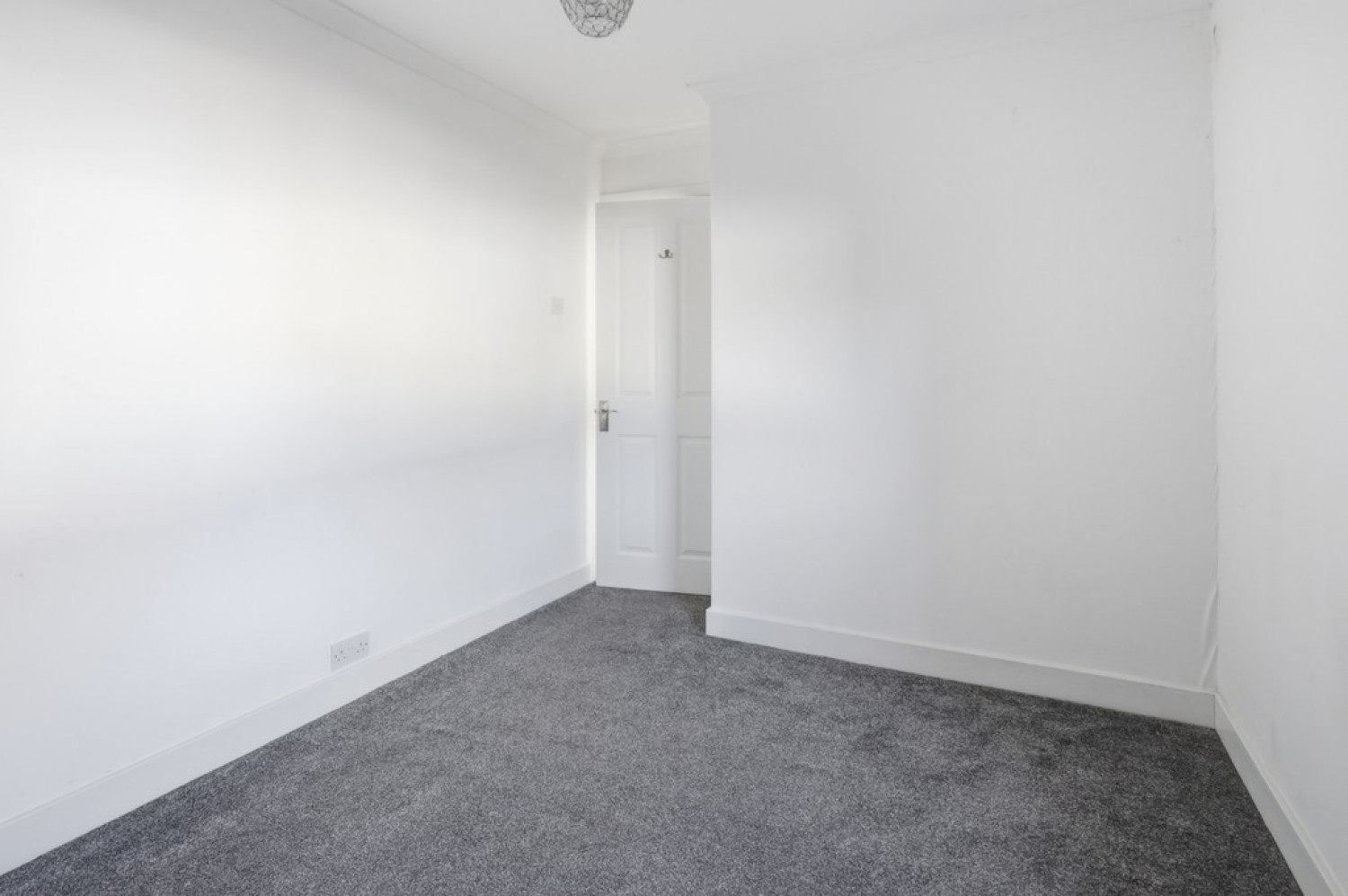 2 bedroom House for Sale The Wynd, Alva, FK12