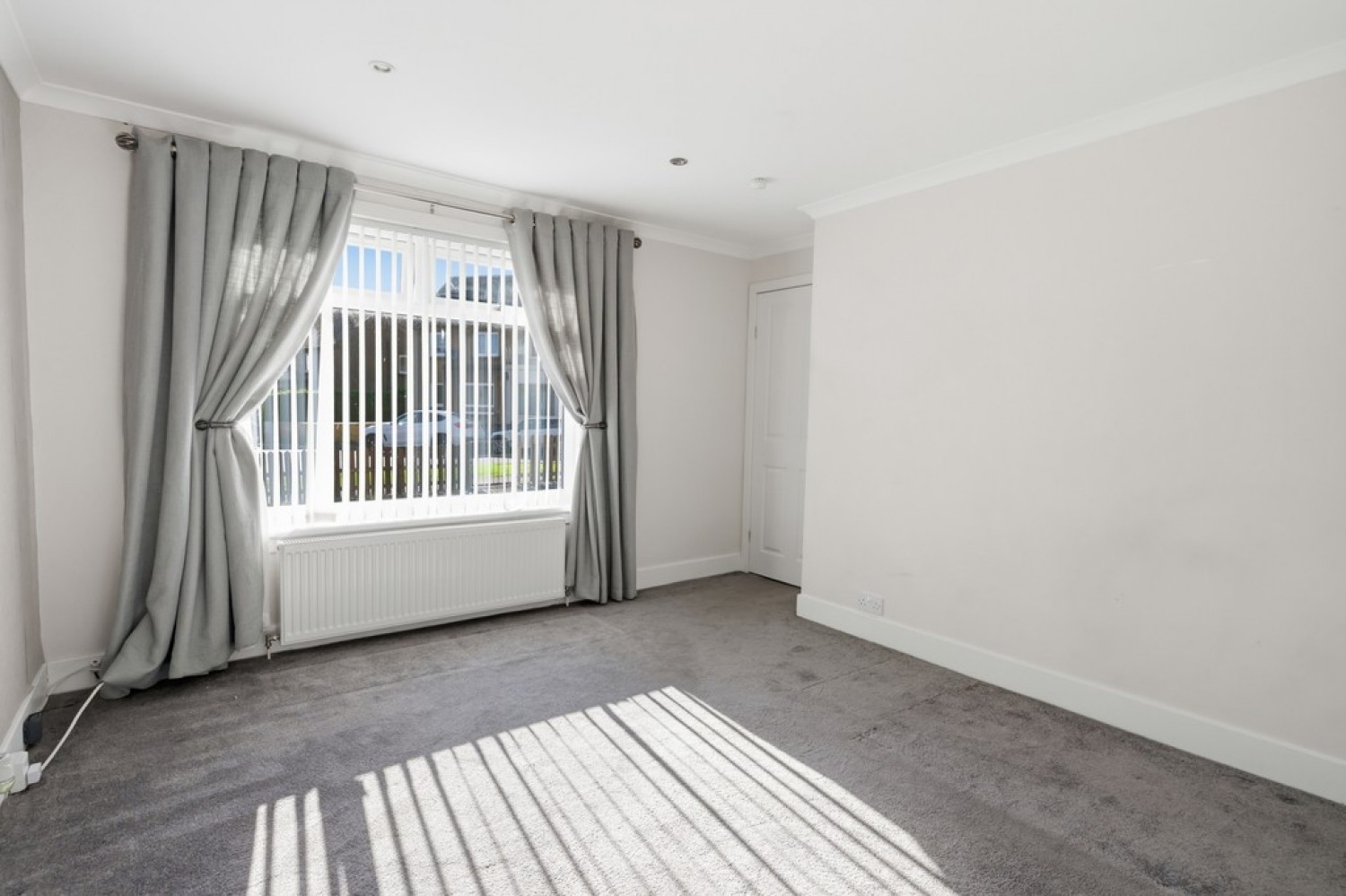 2 bedroom House for Sale The Wynd, Alva, FK12