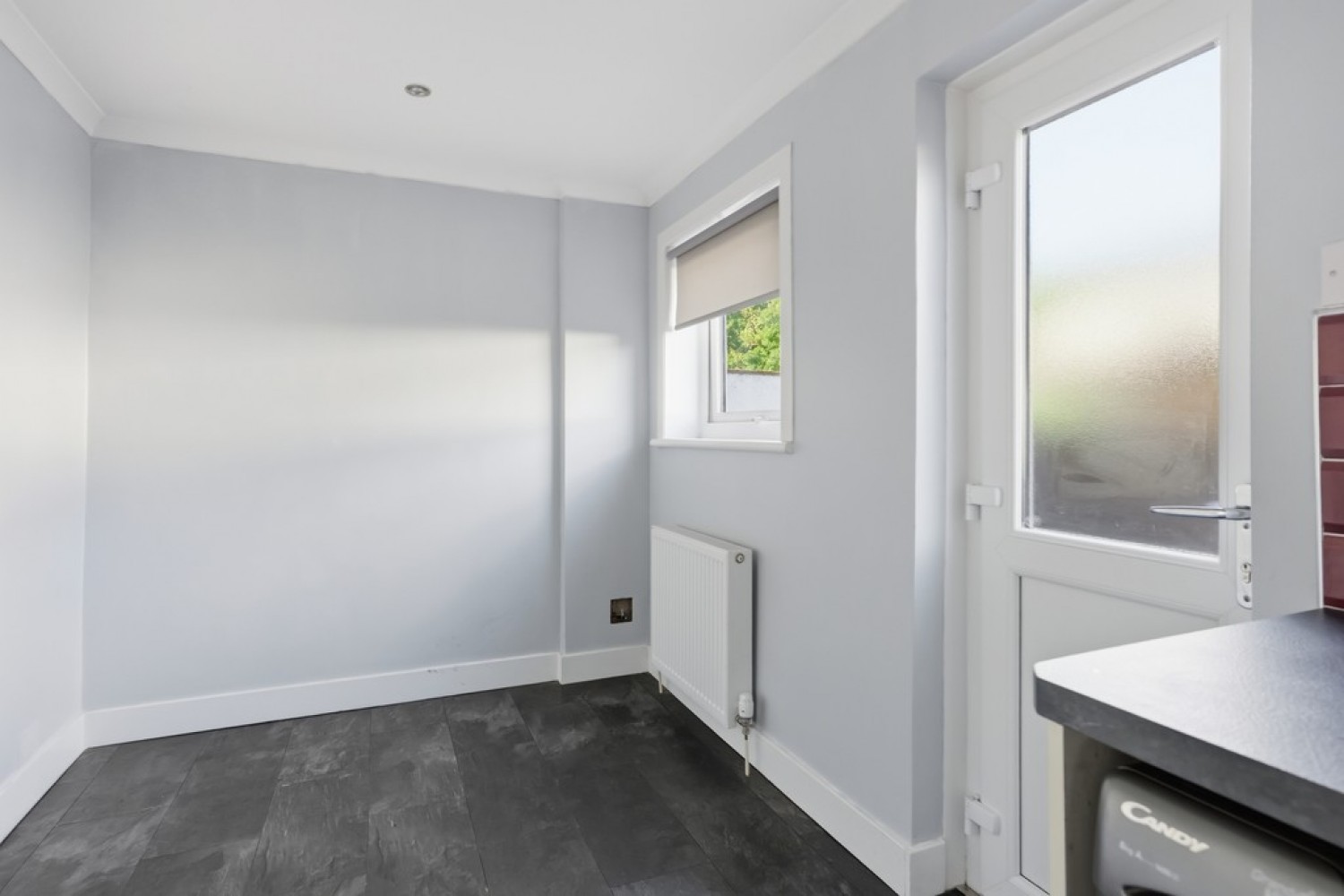 2 bedroom House for Sale The Wynd, Alva, FK12