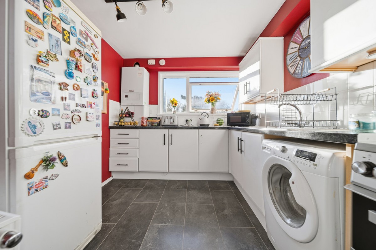 Abbots view, Polmont , FK2