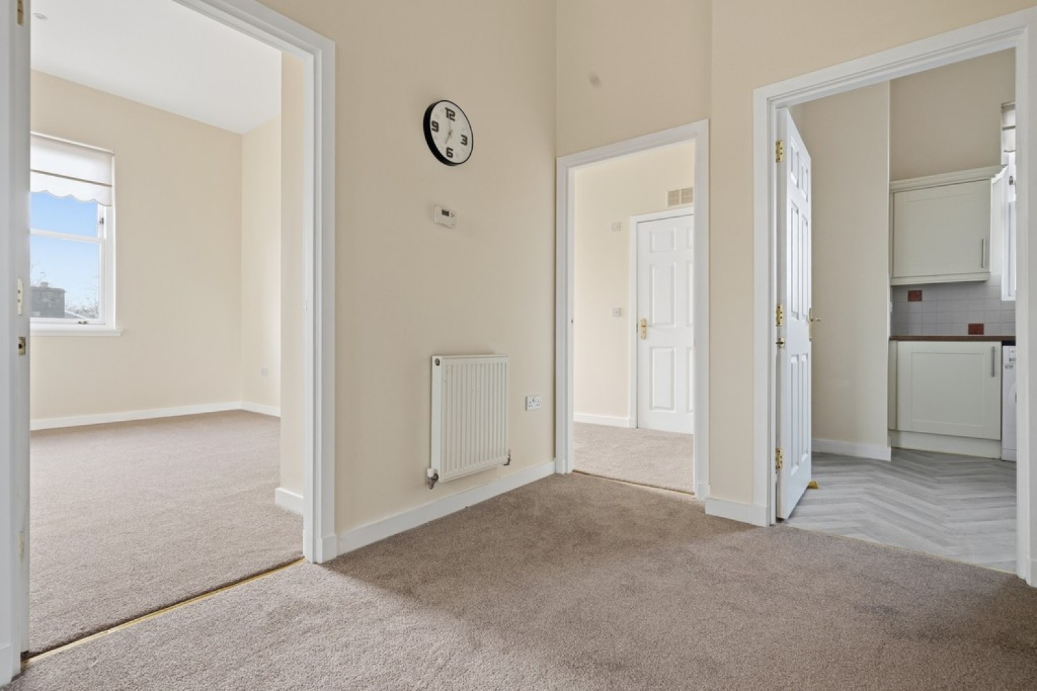 2 bedroom Flat for Sale Delaney Court, Alloa, FK10