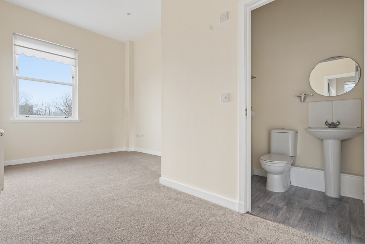 2 bedroom Flat for Sale Delaney Court, Alloa, FK10