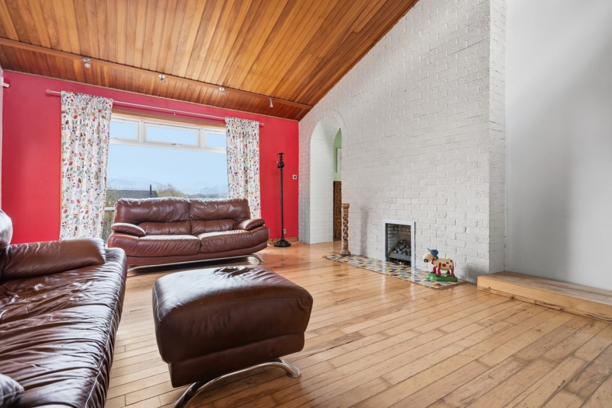 Mill Road, Clackmannan, FK10