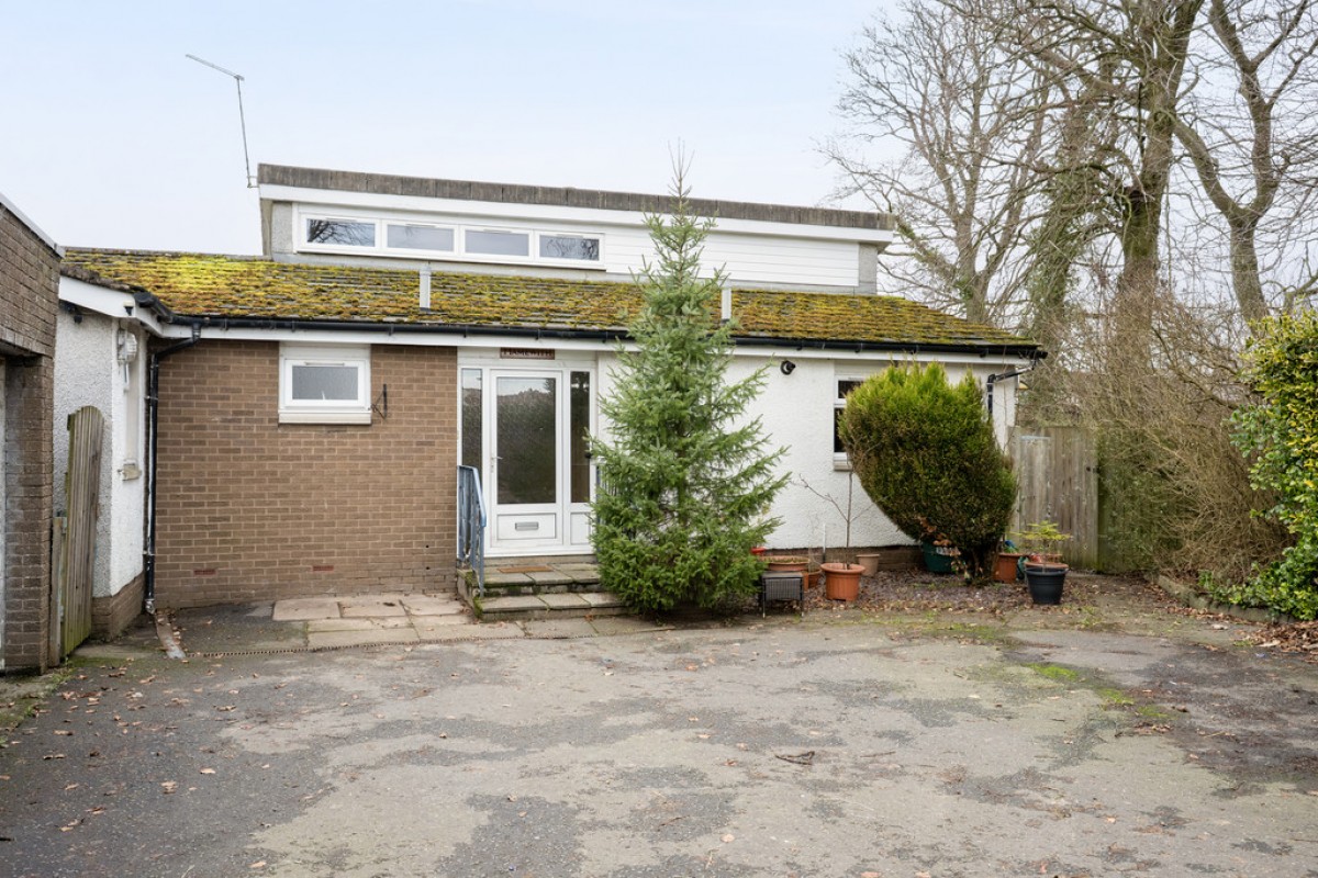 Mill Road, Clackmannan, FK10