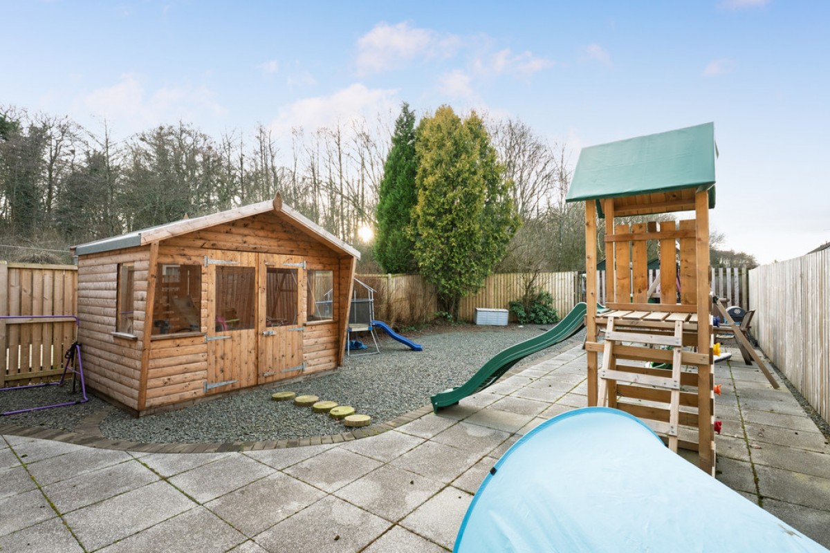 Glaive Avenue, Stirling, FK7