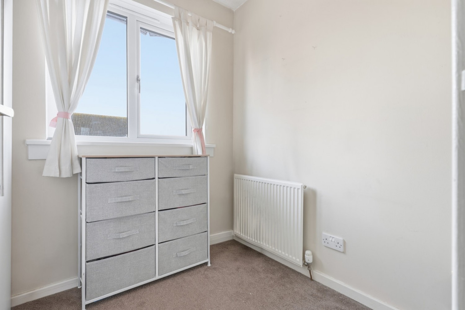 4 bedroom House for Sale Glaive Avenue, Stirling, FK7