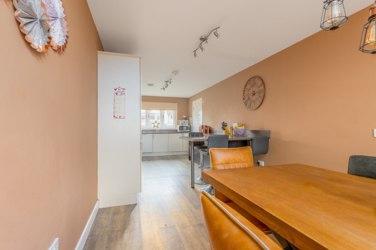 McLeod Road, Alloa, FK10