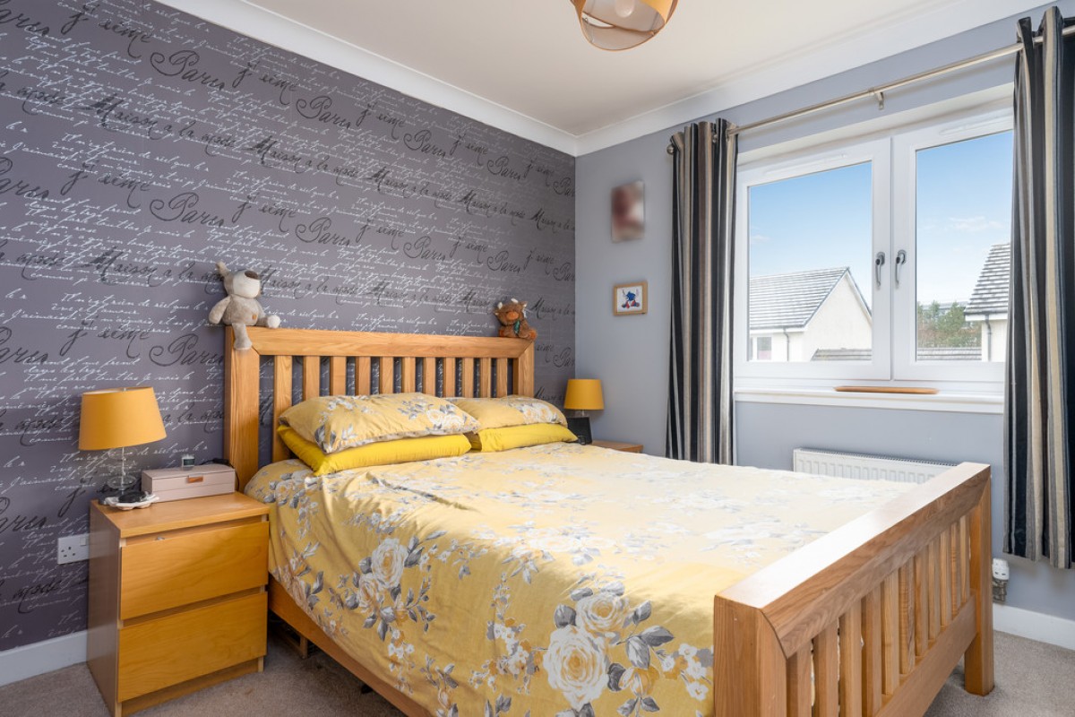 McLeod Road, Alloa, FK10