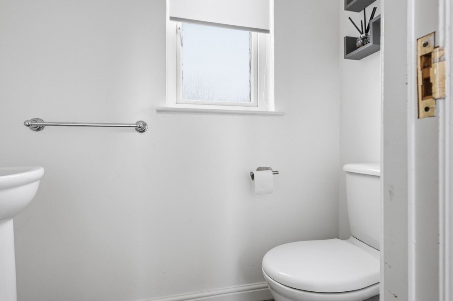 5 bedroom House for Sale Ben Lomond Drive, Stirling, FK9