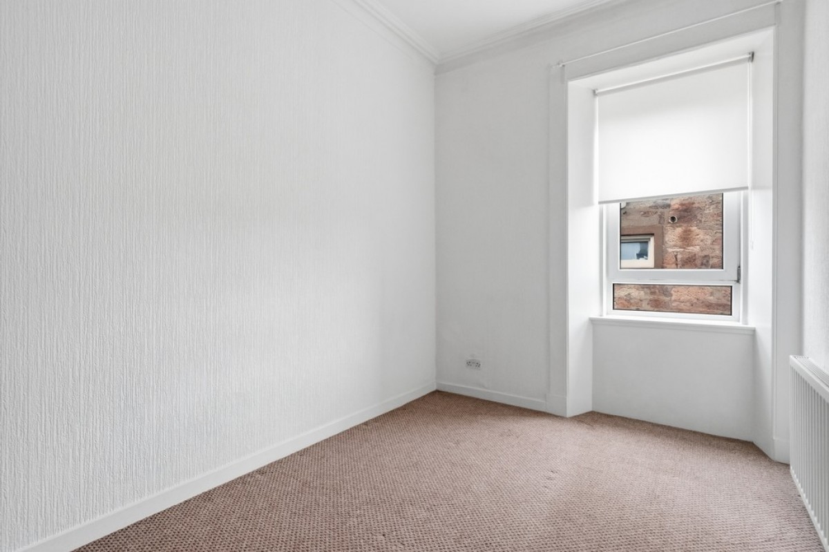 Whins Road, Alloa, FK10