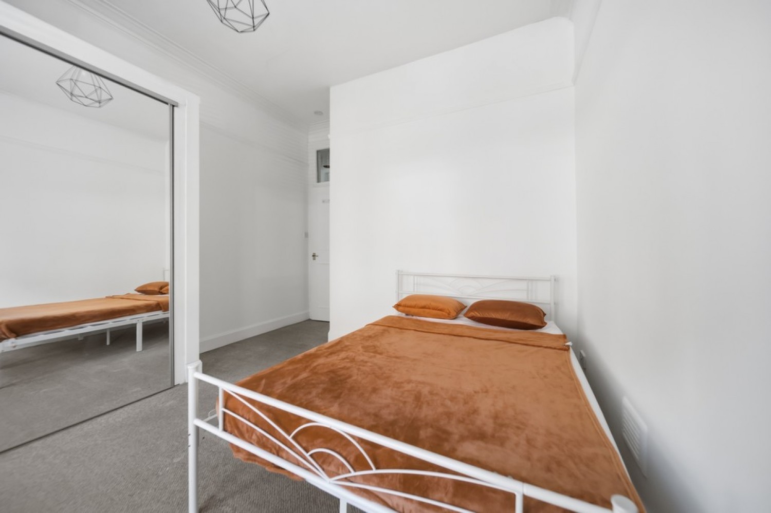 2 bedroom Flat for Sale James Street, Riverside, FK8