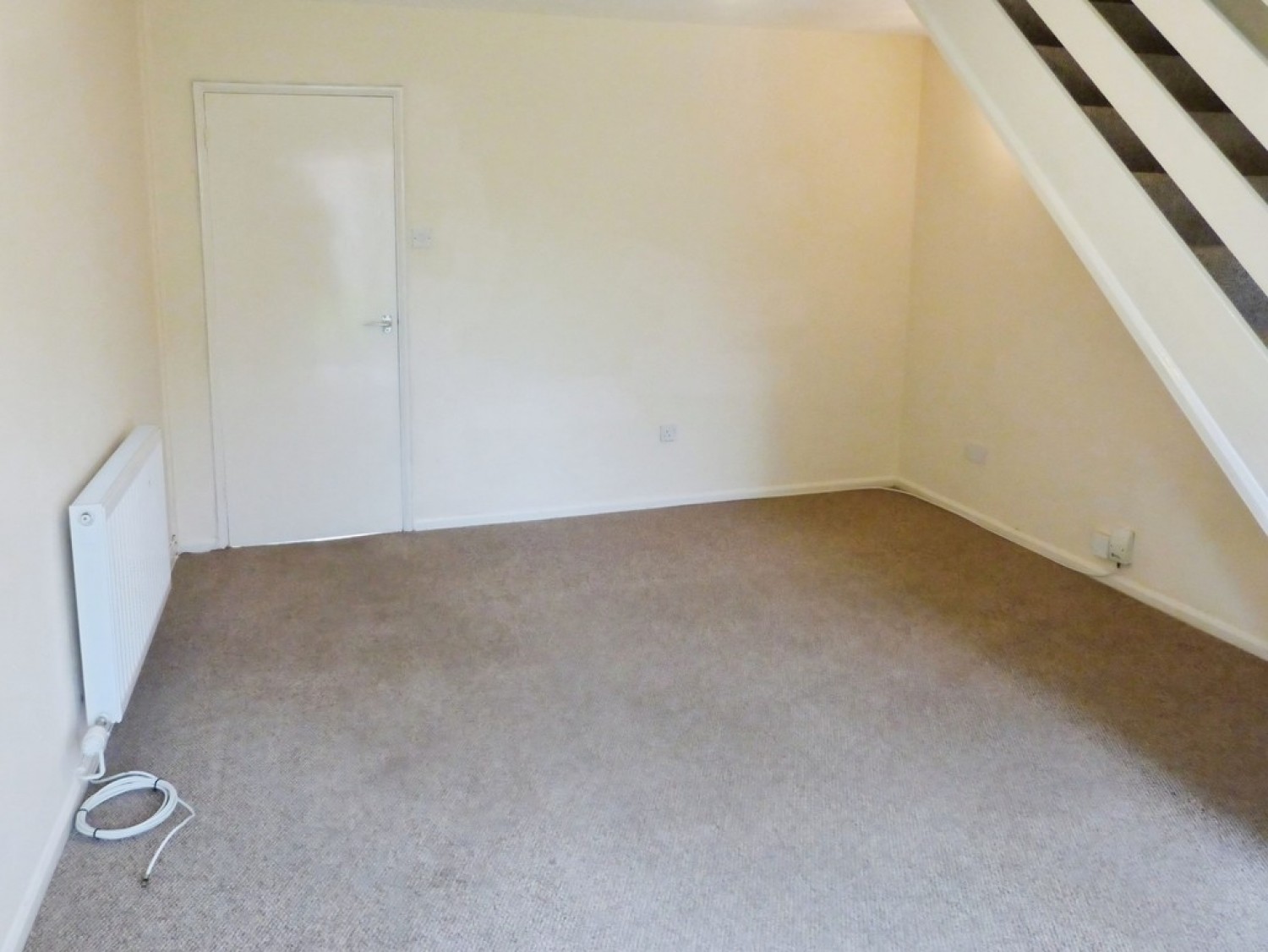 2 bedroom House for Letting Maple Close, Hardwicke