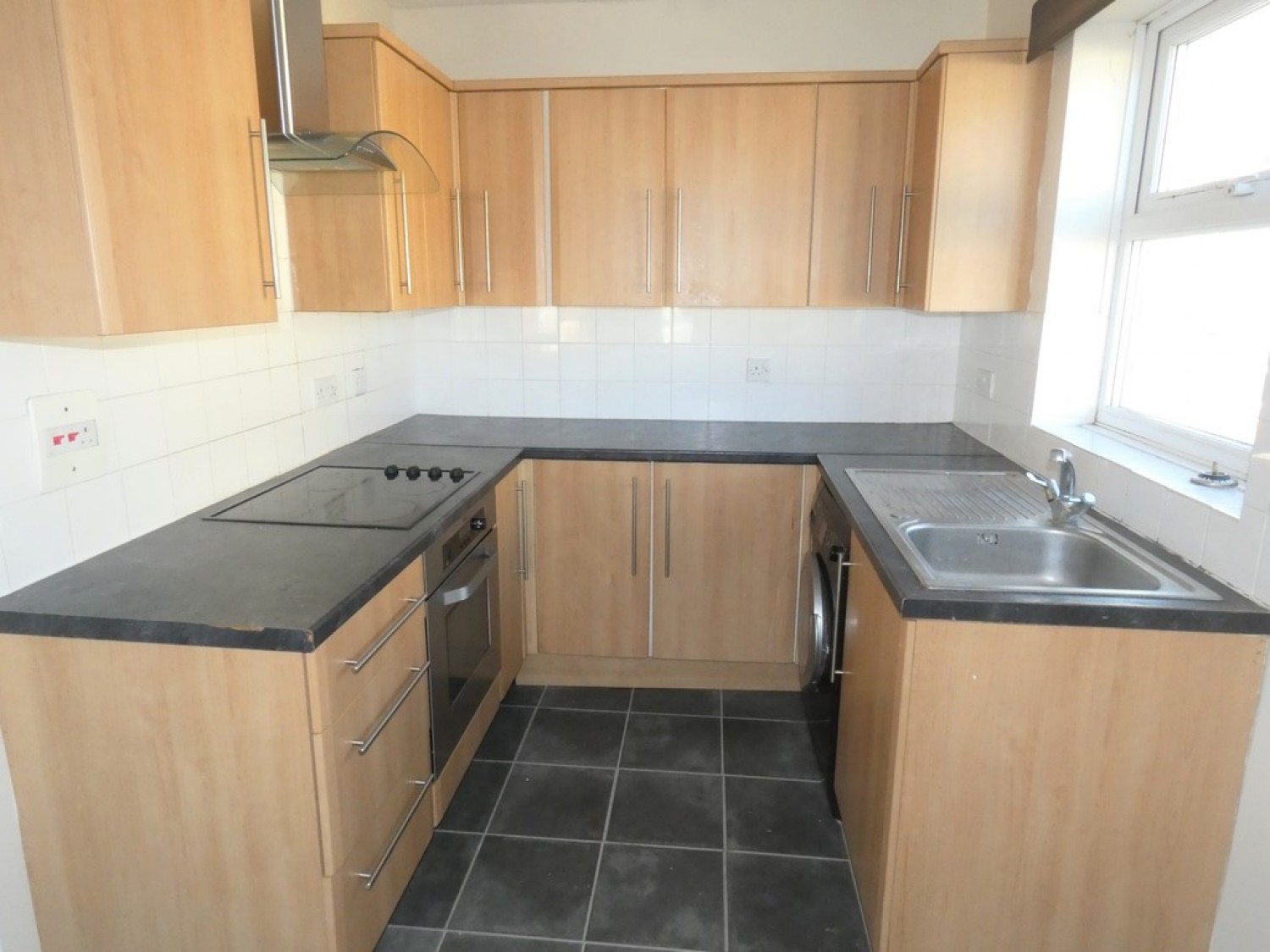 Vyvian Court, Parliament Street