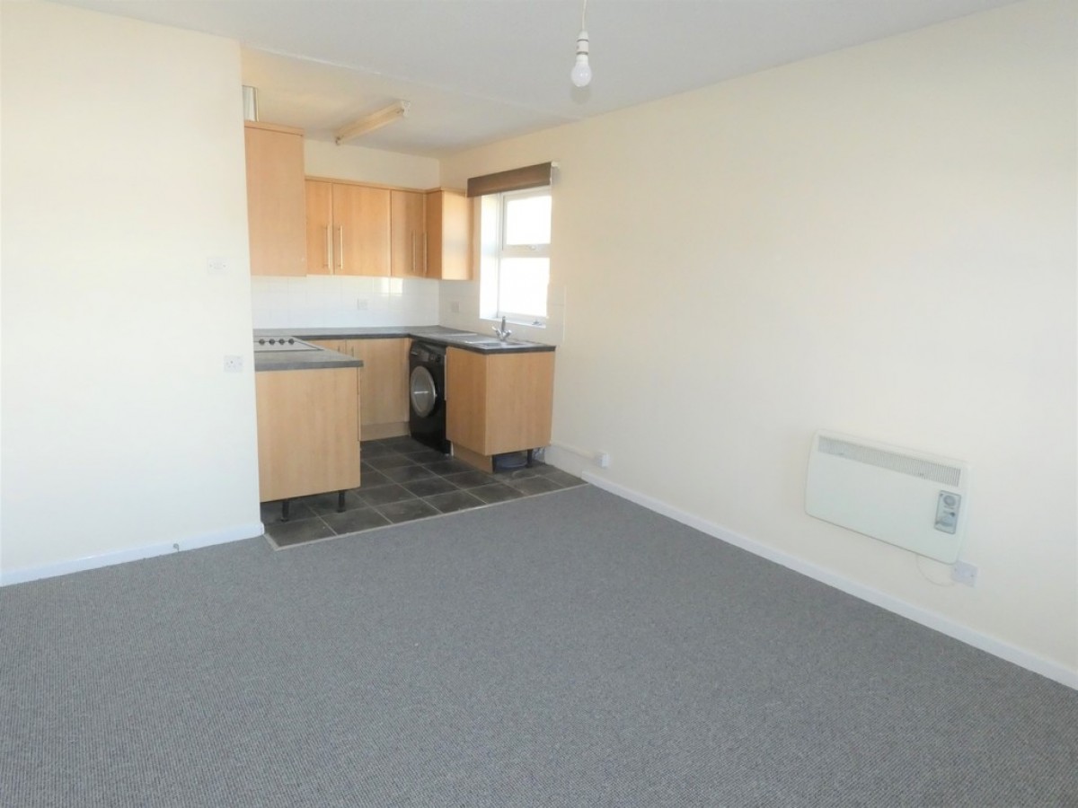 Vyvian Court, Parliament Street