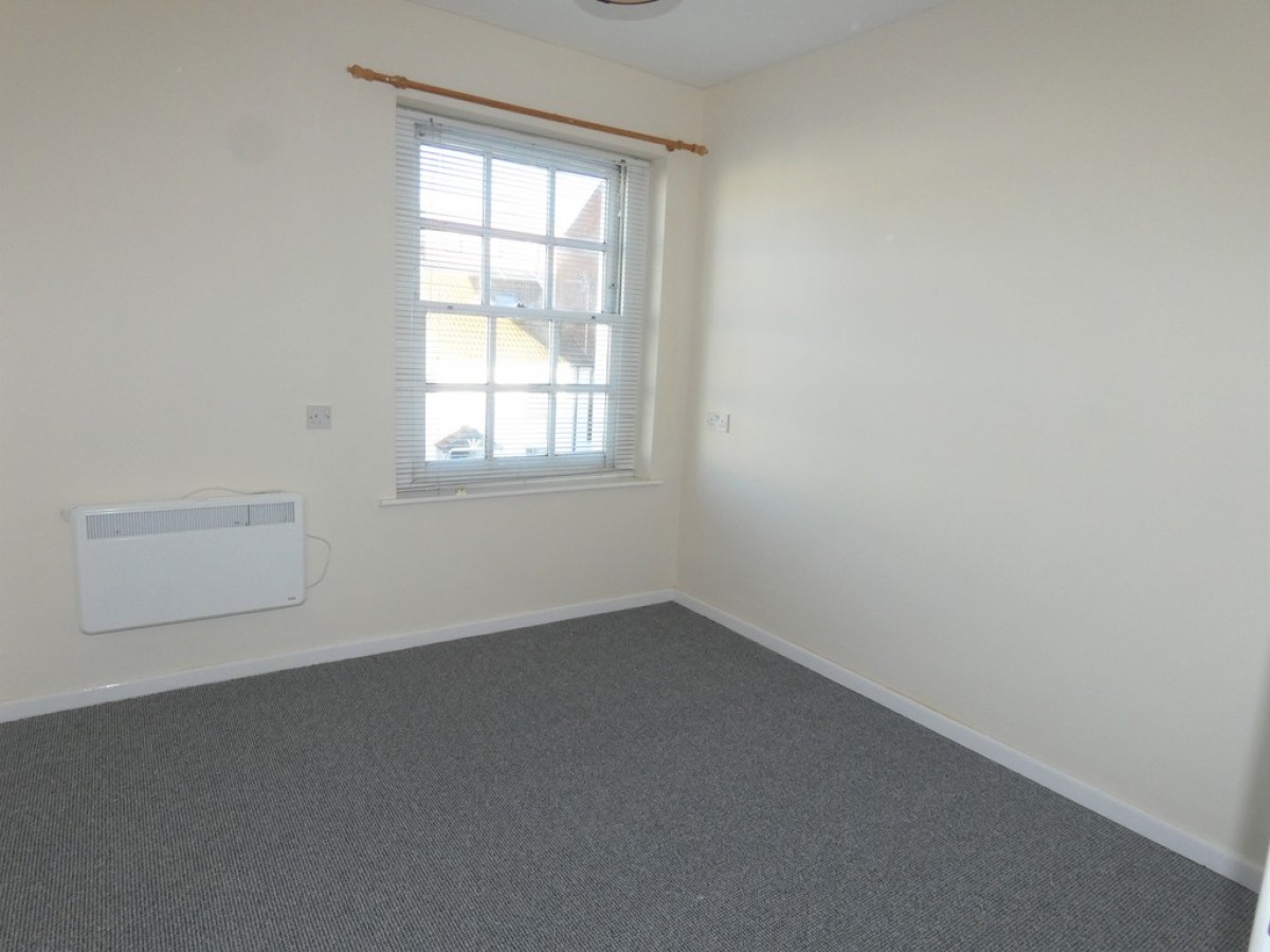 Vyvian Court, Parliament Street