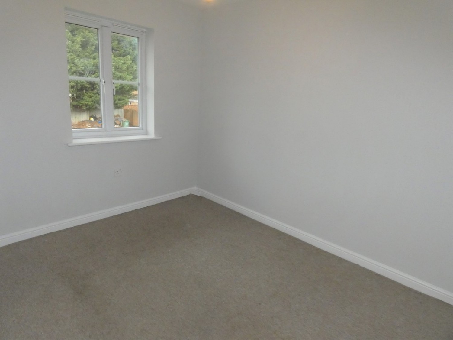 2 bedroom House for Letting Ince Castle Way, Gloucester